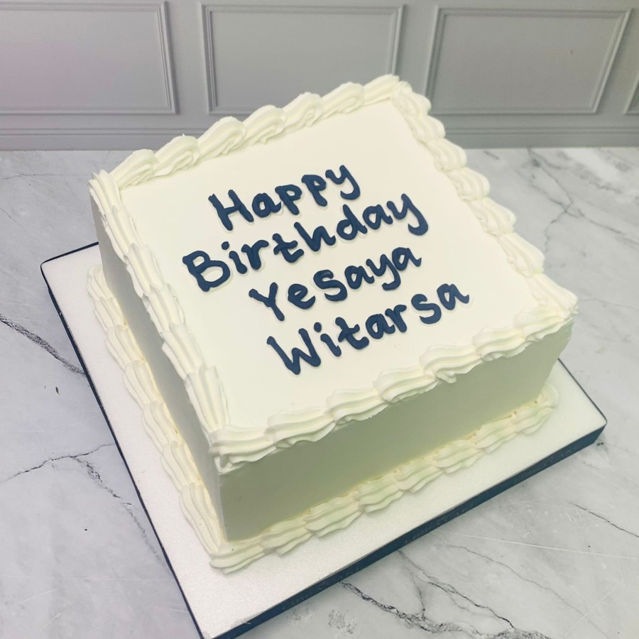 

Kue Ulang Tahun / Birthday Cake Kotak Classic / Kue Ultah Custom