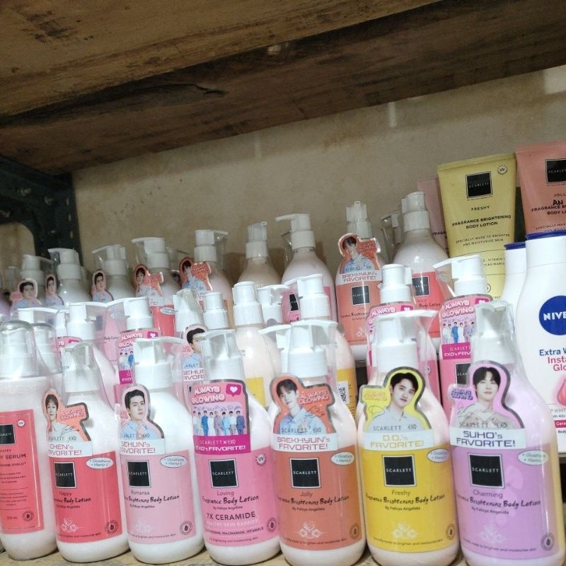Body lotion scarlet