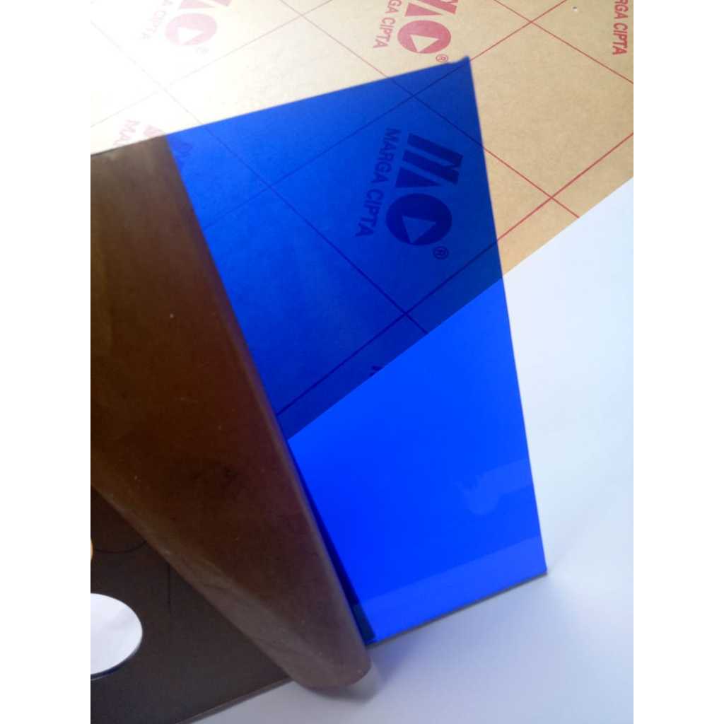 

mh Acrylic lembaran 2MM/ akrilik warna A 2/ akrilik sheet mika/pvc /sheet(42x60cm)