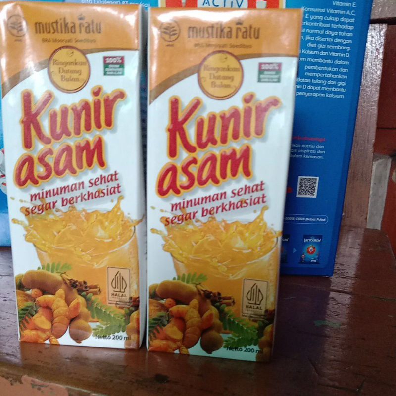 

Mustika Ratu minuman sehat Kunir Asam pereda nyeri haid