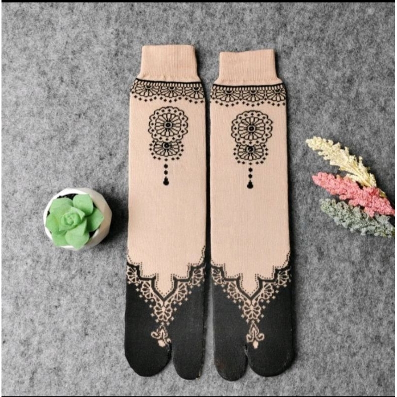 Promo kaos kaki jempol motif henna / kaos kaki jempol motif henna/ kaos kaki jempol muslimah / kaos 