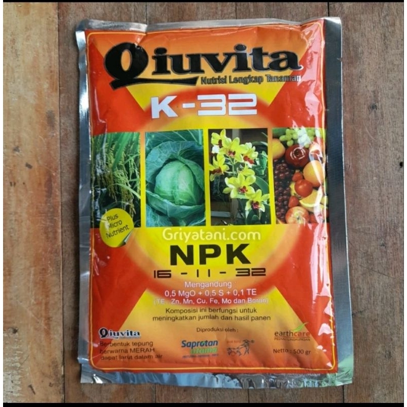 Pupuk buah Qiuvita merah K 32 500 gram