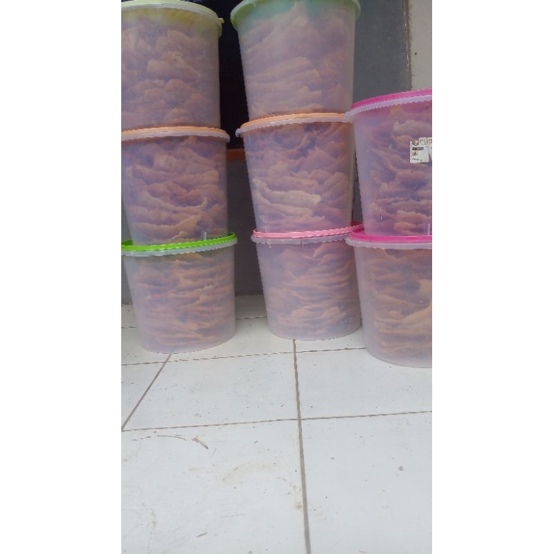 

Kerupuk Rempeyek 500gram