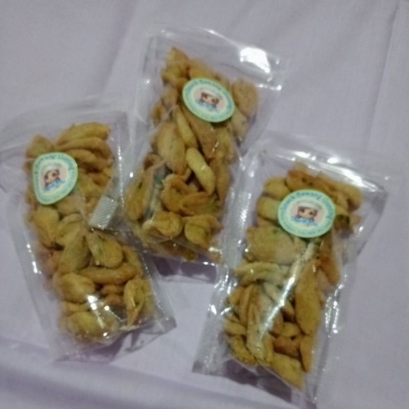 

snack bawang gunting