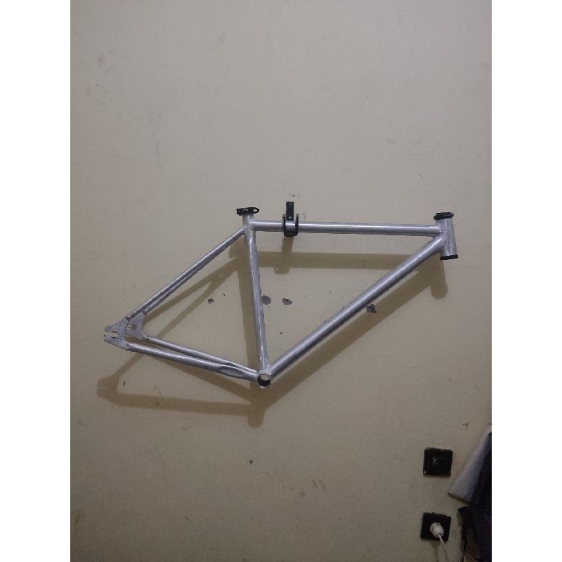 frame only soloist 71