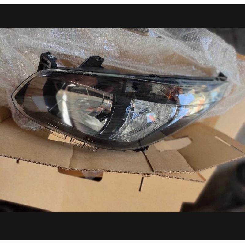 Headlamp Kiri Chevrolet Spin Activ Original GM