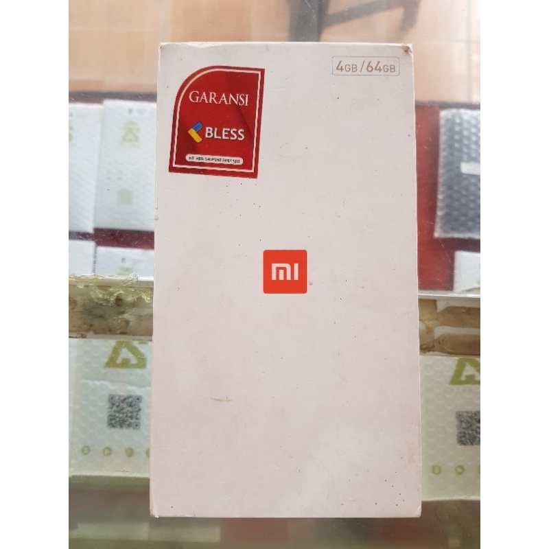 Dus Box Kotak hp Xiaomi Mi Max 2 Bekas