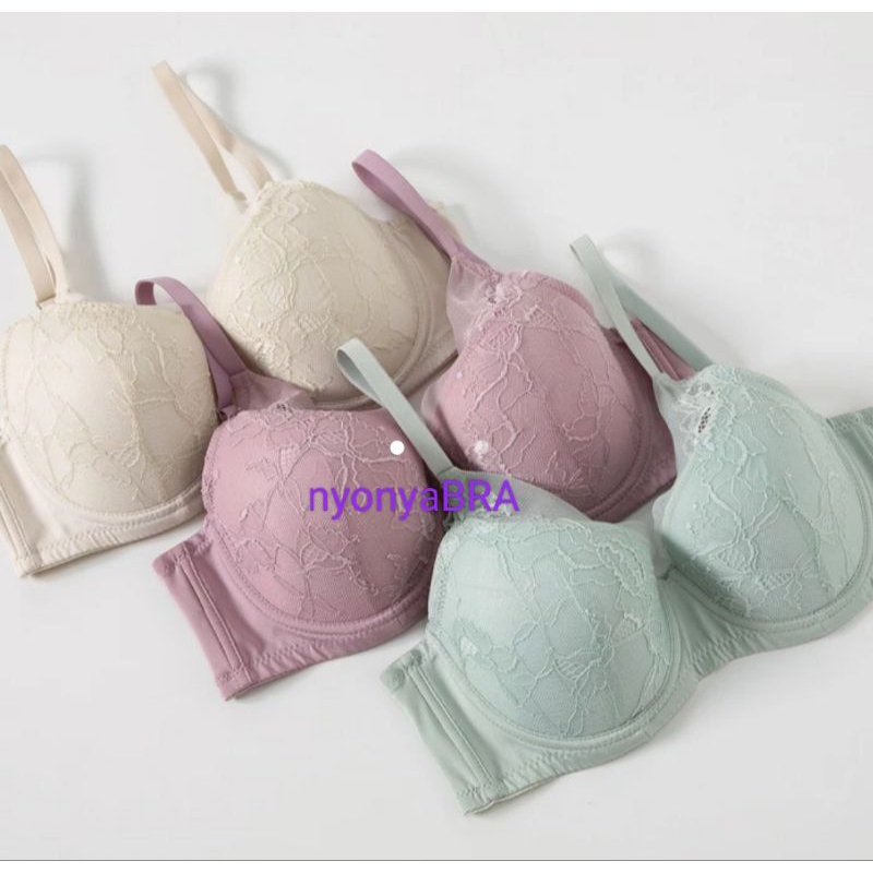 Young curves bra berkawat 32B,C03-10319