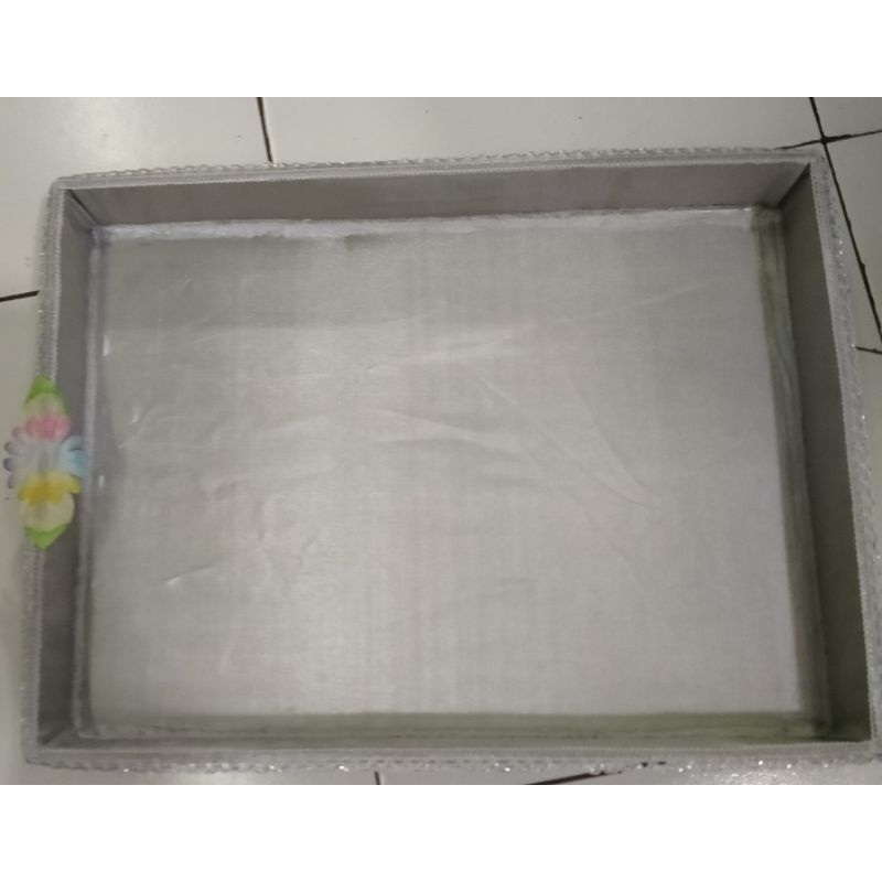 

Kotak hantaran