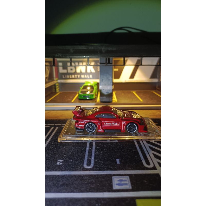 hotwheels loose Lbwk merah silvia S15 plus mika