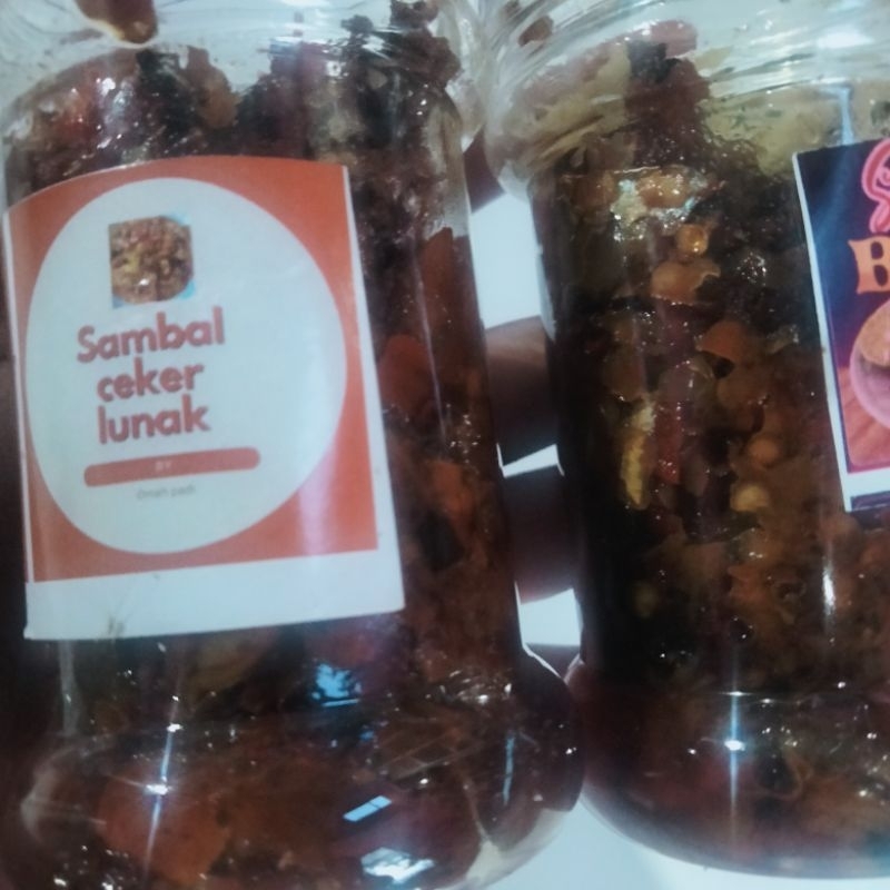 

Sambal Ceker Ayam tanpa tulang ,Sangat lezat di temani nasi dan sambal