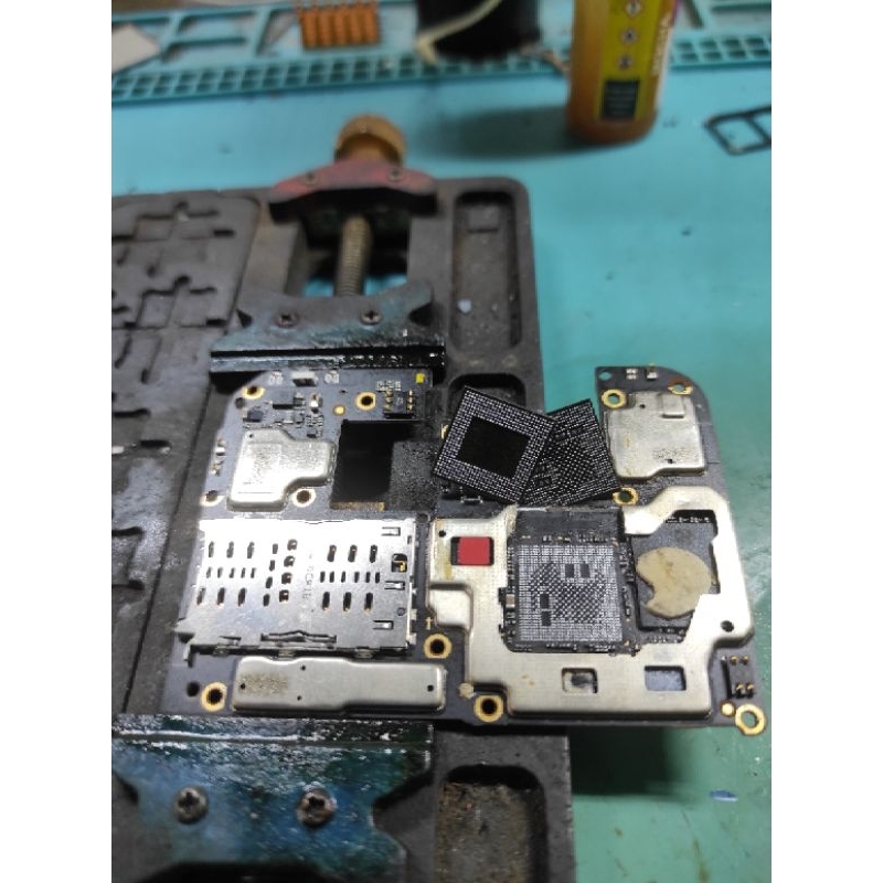 JASA SERVIS HANDPHONE POCO X3 PRO - CPU RAM