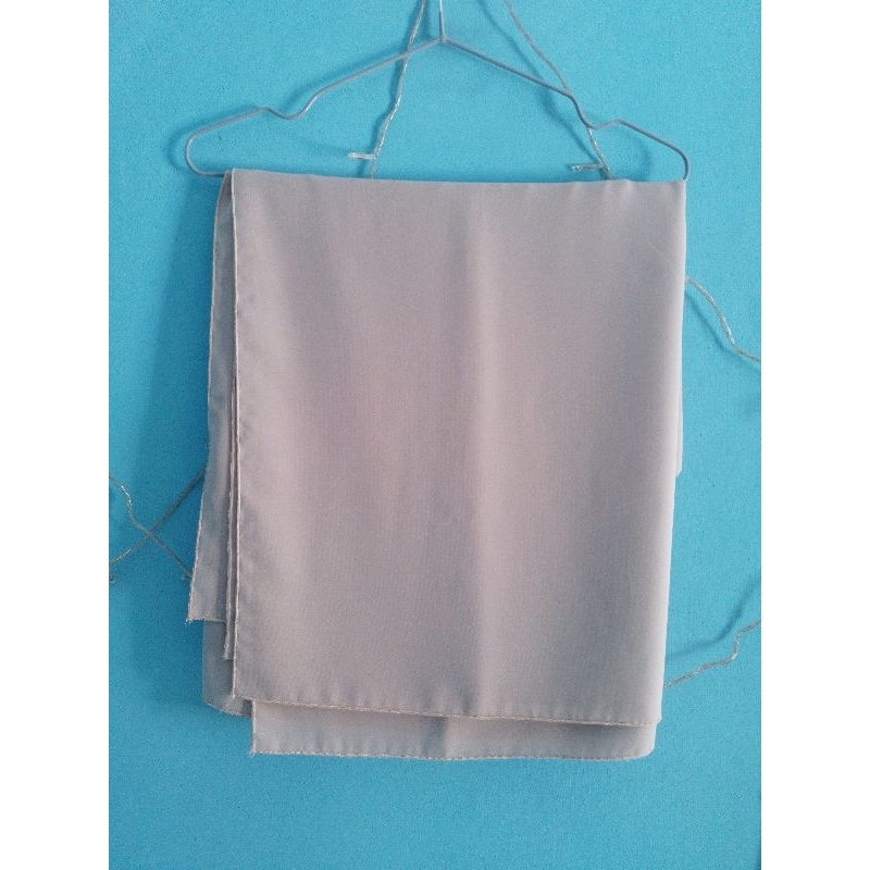 Khimar/jilbab Wolfis segi empat syar'i warna beige
