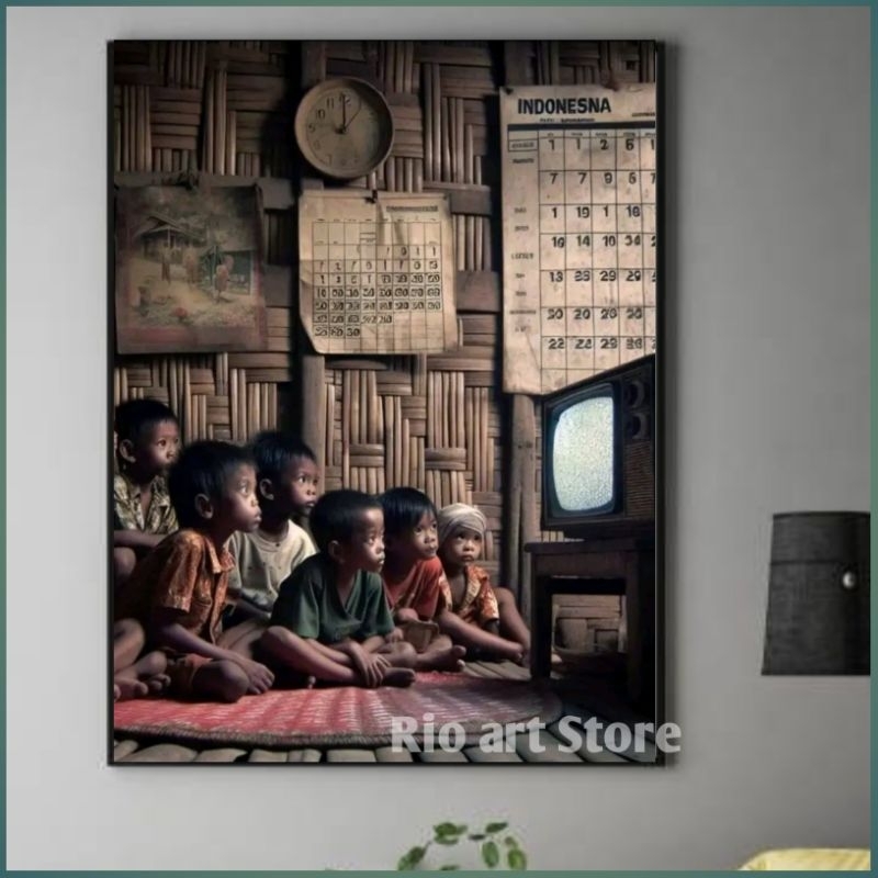 Hiasan dinding poster foto jadul anak sedang menonton tv untuk walldekor atau dekorasi dinding