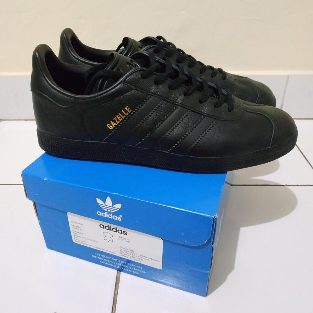 Sepatu Sekolah Full Hitam/Black Pria Wanita Trend Adlds Gazelle