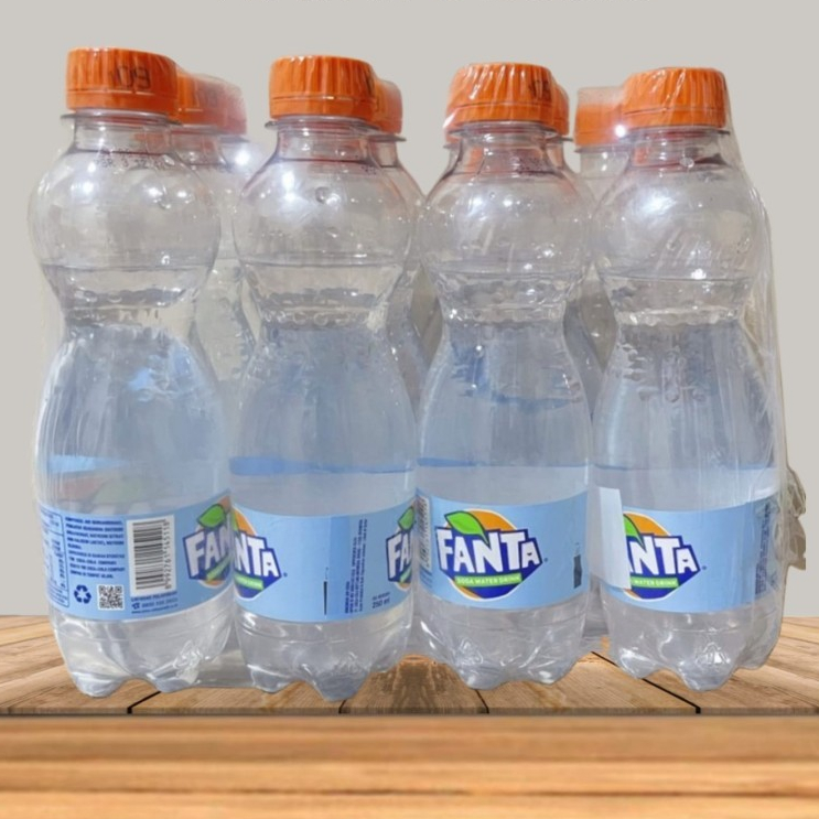 

Fanta Soda Water 250ml Pet / Fanta Air Soda 250ml Pet x 6 botol