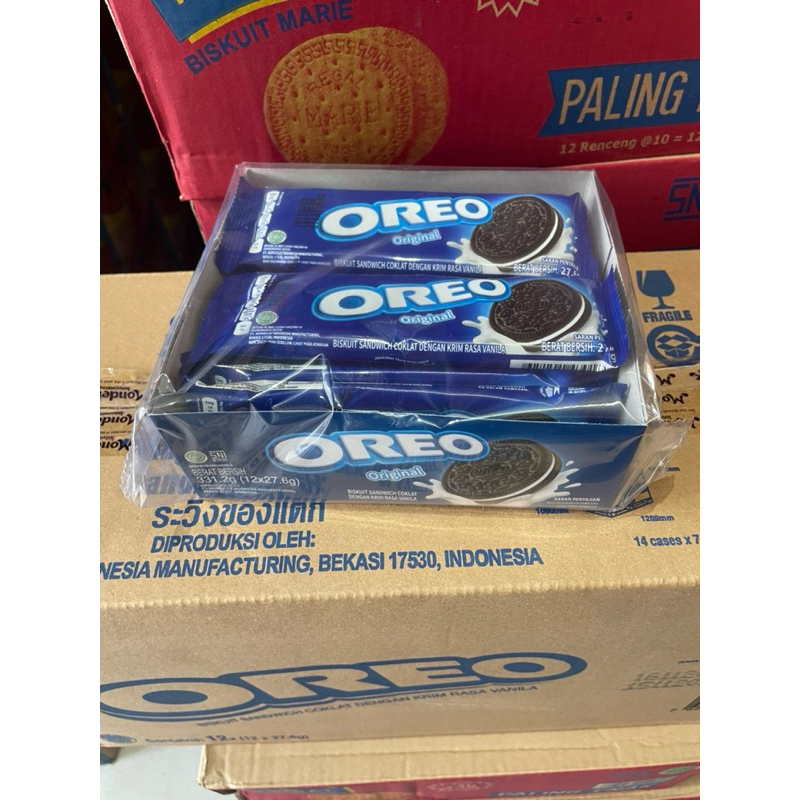 

biskuit oreo biskuit vanilla 1 box isi 12pcs