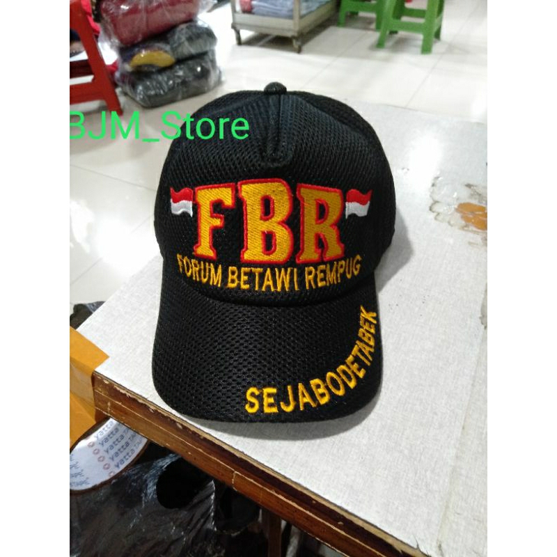topi FBR kuning