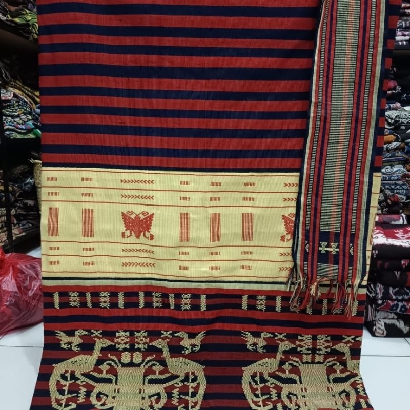 Kain Tenun Sumba Timur