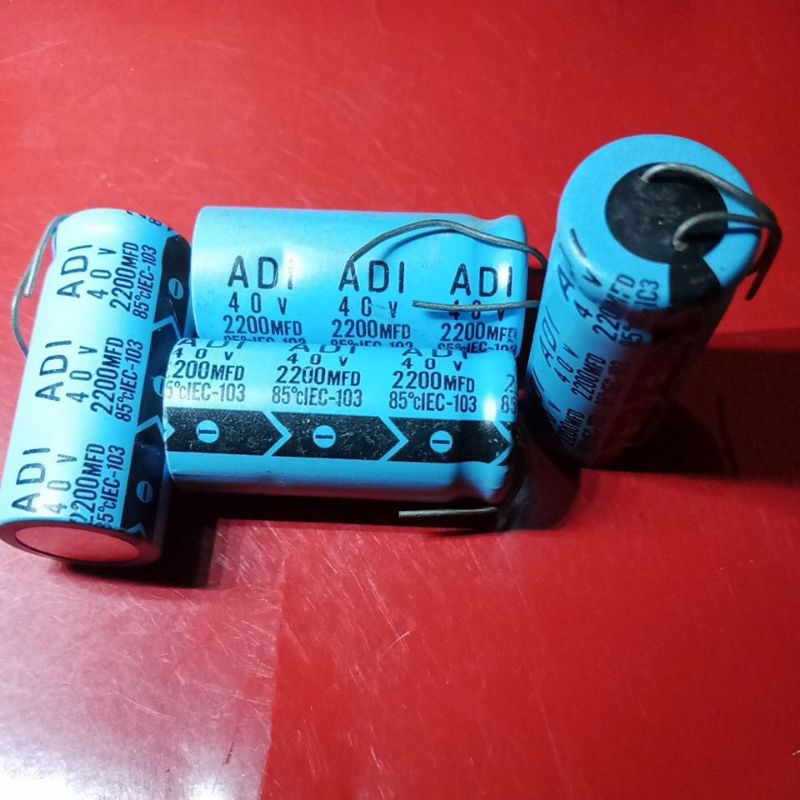 ELCO 2200 UF 40V (2PCS)