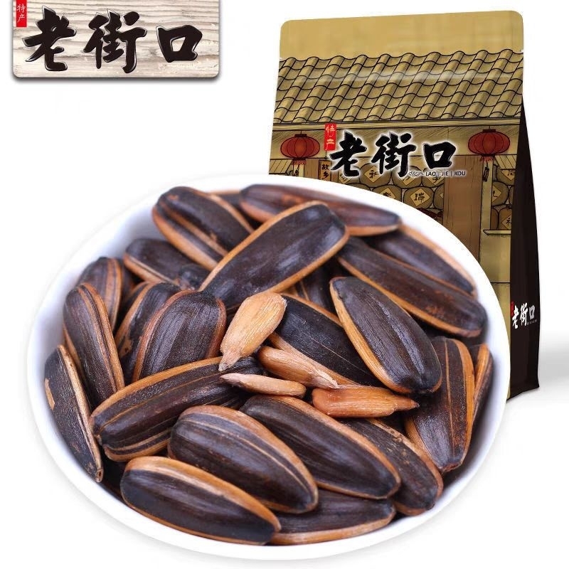 

老街口 瓜子 Kuaci Matahari LaoJieKou 山核桃瓜子 ShanHeTao 焦糖瓜子 JiaoTang GuaZi 500Gr/Bngks