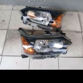 headlamp avanza 2016-2018 original