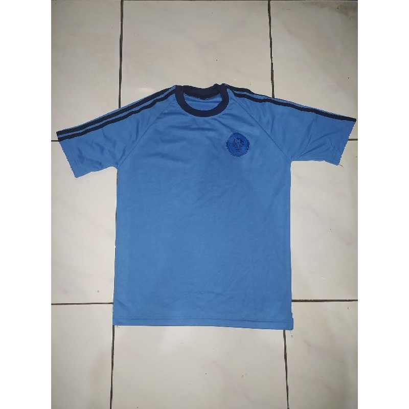 seragam olahraga SMA preloved