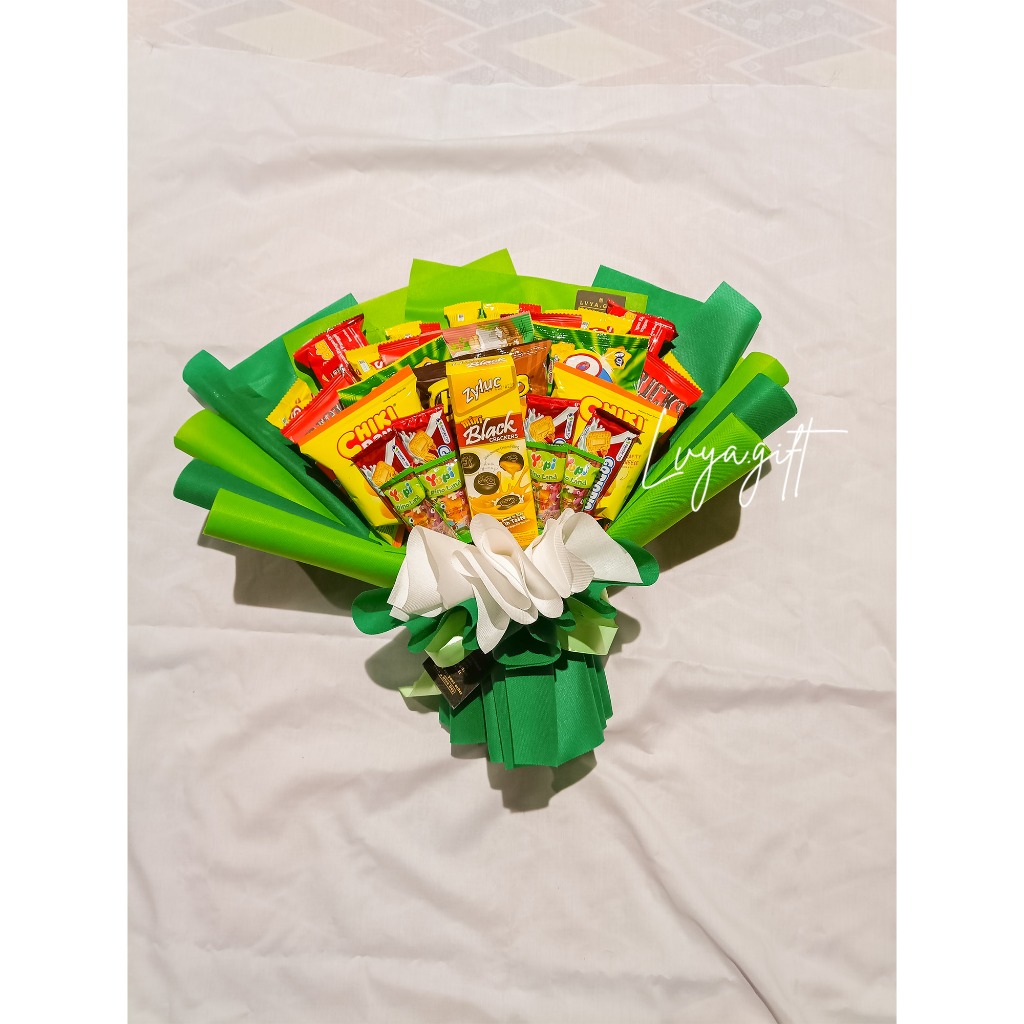 

LVYA.GIFT 4221 I BUKET SNACK TEMA HIJAU RANDOM SNACK BIG SIZE