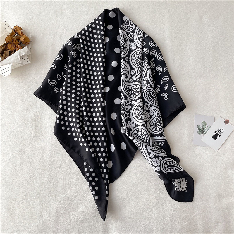 Syal Scarf Hijab Motif Polkadot Cantik Size “90x90”cm Hitam Putih