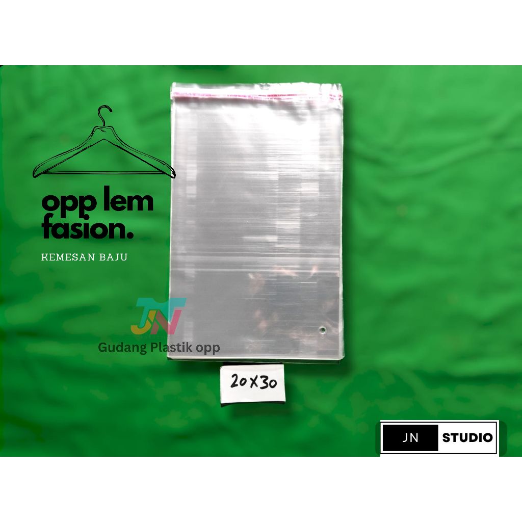 

Plastik opp lem fasion 20x30 polos ada lubang angin