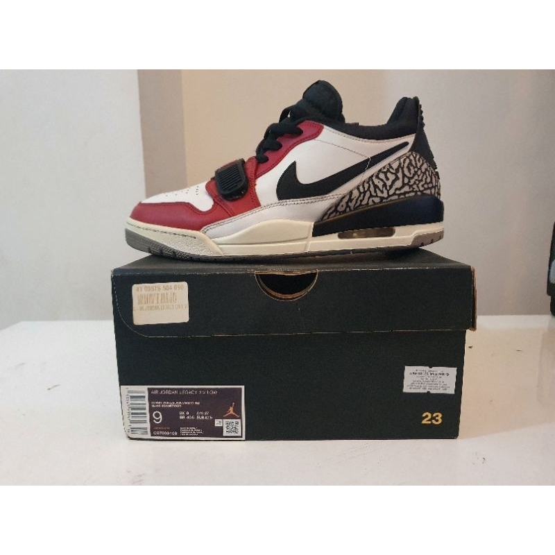 Clearance Sale Air Jordan Legacy low Chicago 100% Original Size 42.5