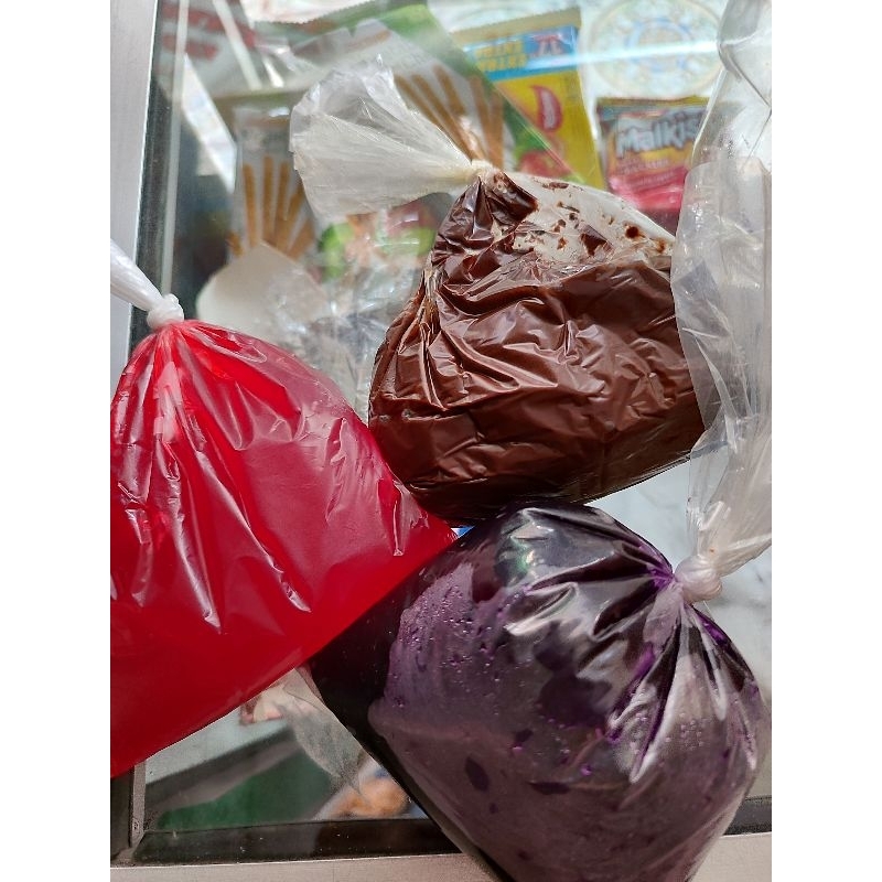 

SELAI STRAWBERRY DAN SELAI BLUEBERRY