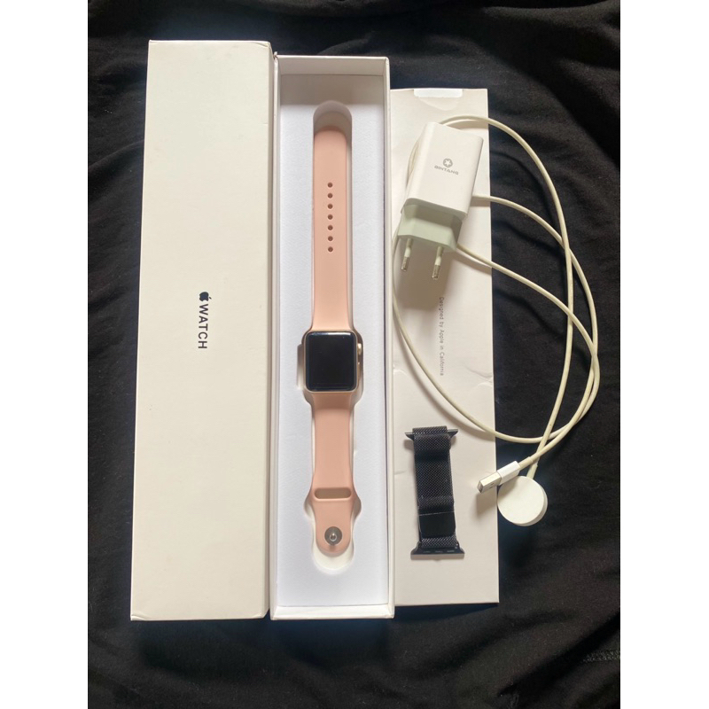 Iwatch series 2 38mm rosegold (preloved)