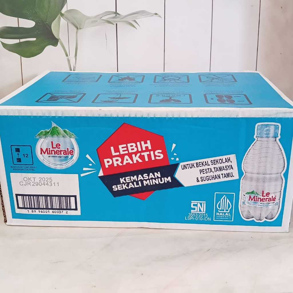 

Le Minerale Kartonan isi 24pcs x 330ml Botol