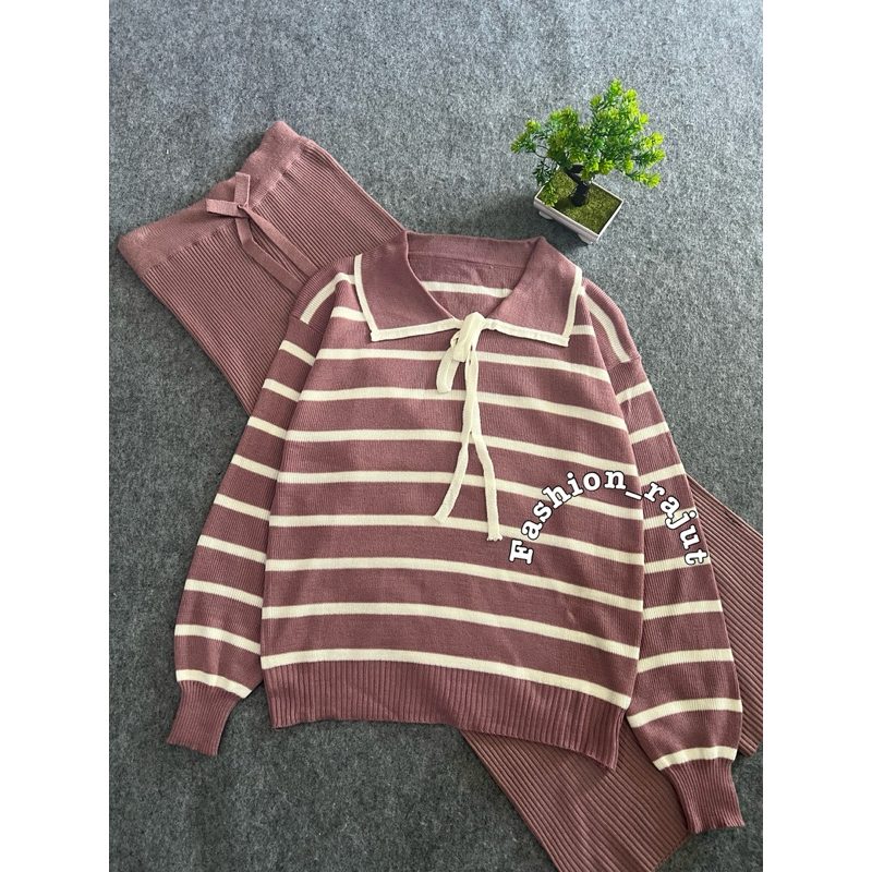 Oneset Setelan Rajut Ulyani Stripe