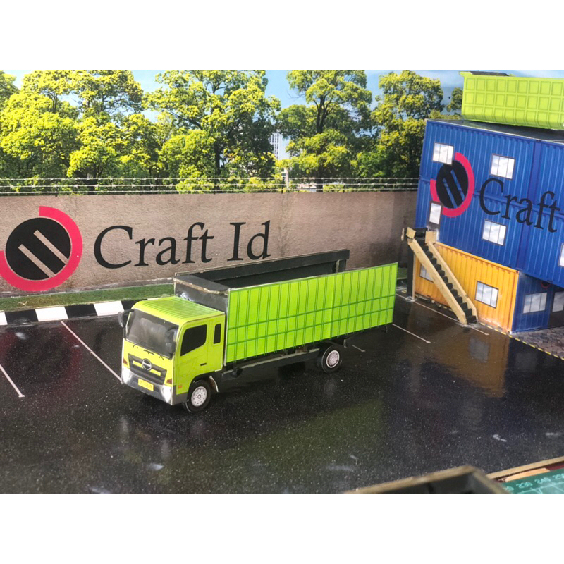 Miniatur Hino 500 Engkel Truk Long