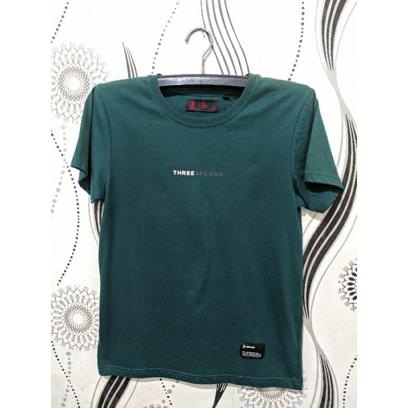 Kaos 3second original ukuran S