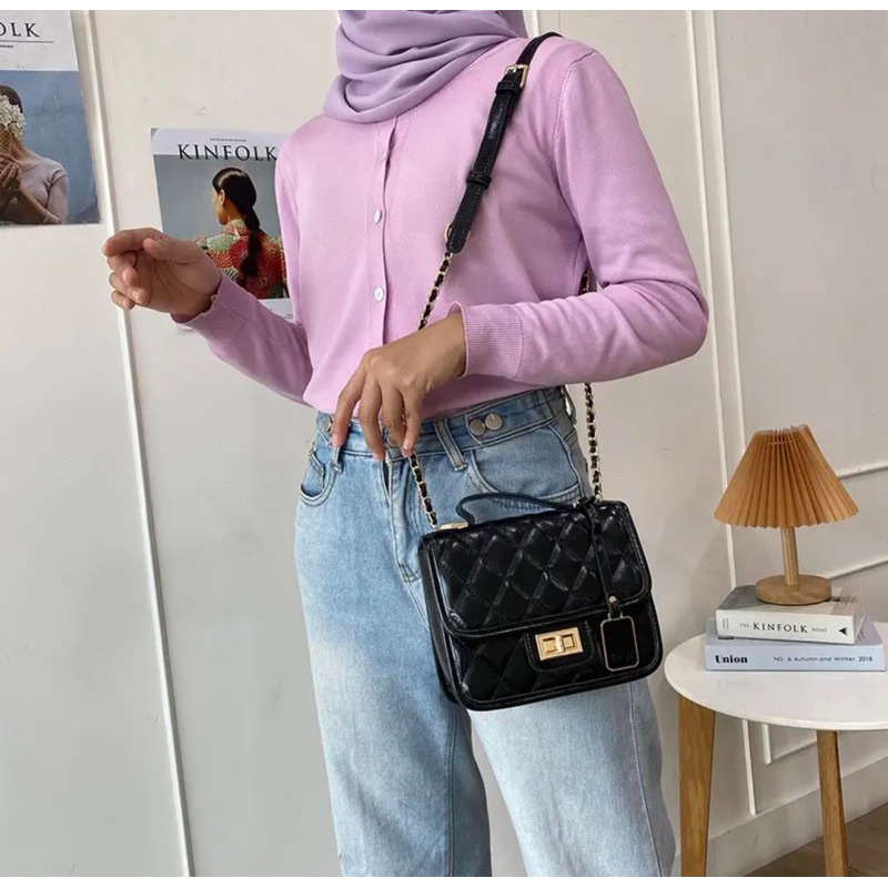 ENJI - SUNJIN SlingBag