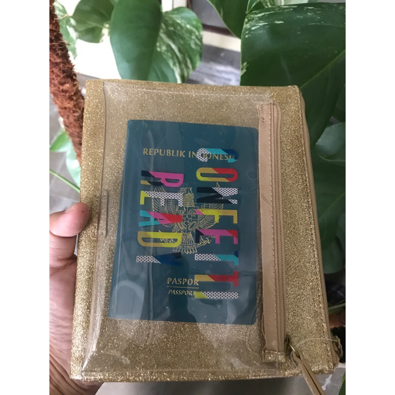 Pouch dompet wallet tas fossil original ori ocil f o s s i l sebaguna pasport wallet