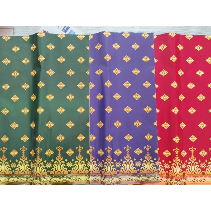 

Kertas Kado ukuran : 64cm x 48cm