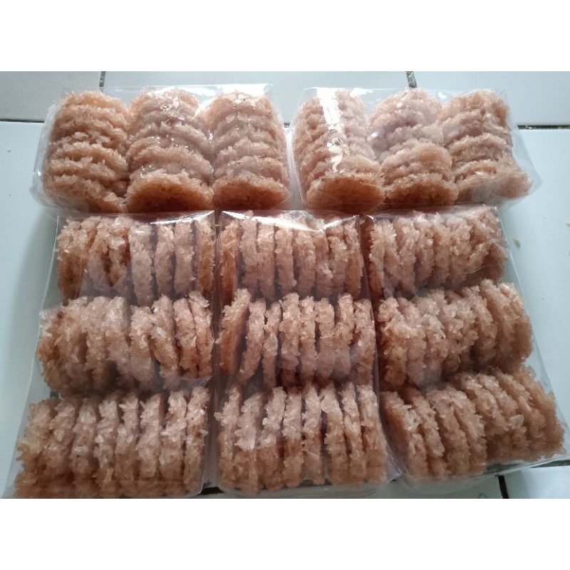 

RENGGINANG MENTAH SIAP GORENG KEMASAN 450GRAM PER BUNGKUS