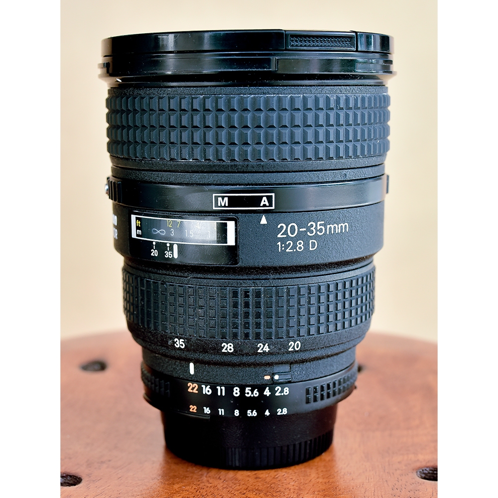 Nikon AF 20-35mm f2.8