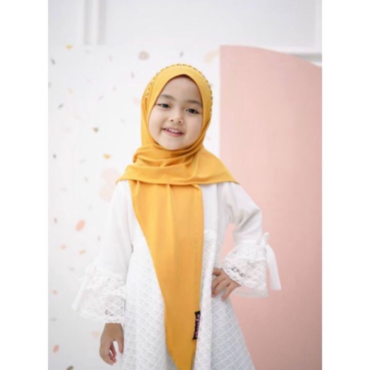 KODE 77 HiJAB PAYET ANAK INSTAN Hijab payet anak instan instan anak polos