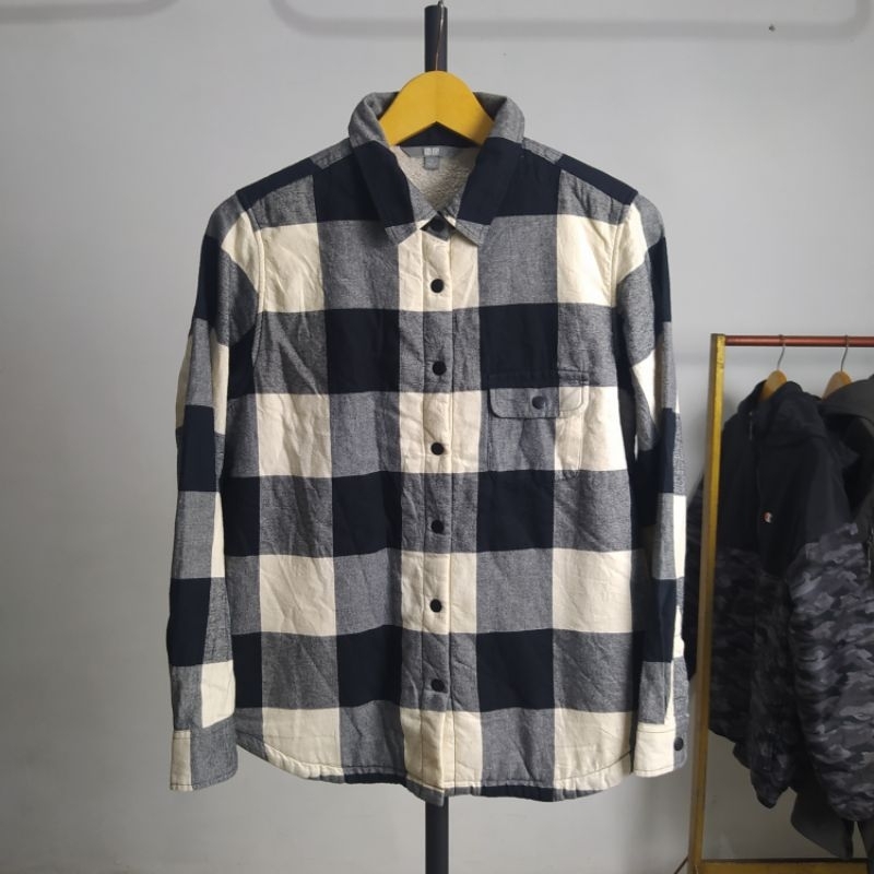 Uniqlo Flannel Outer Sherpa
