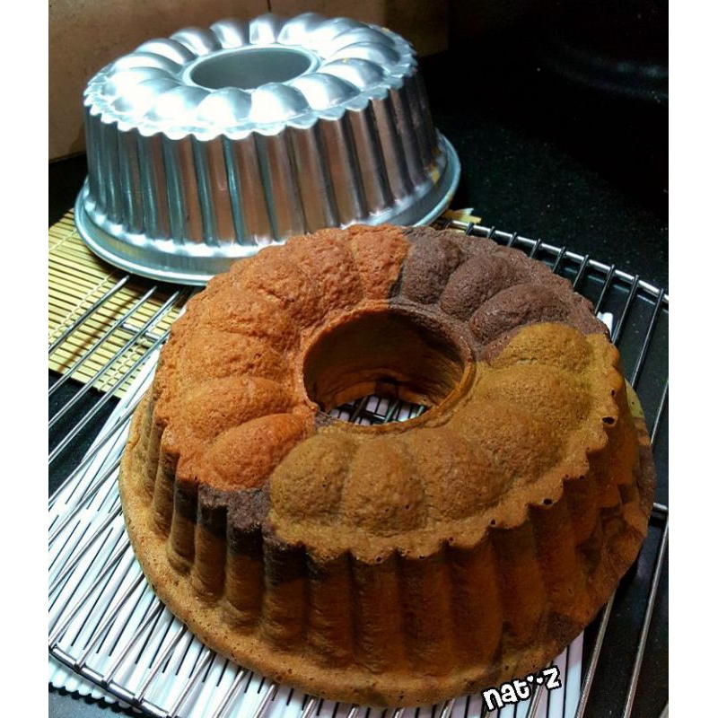 Loyang Bolu Marmer, Loyang bolu sultand.