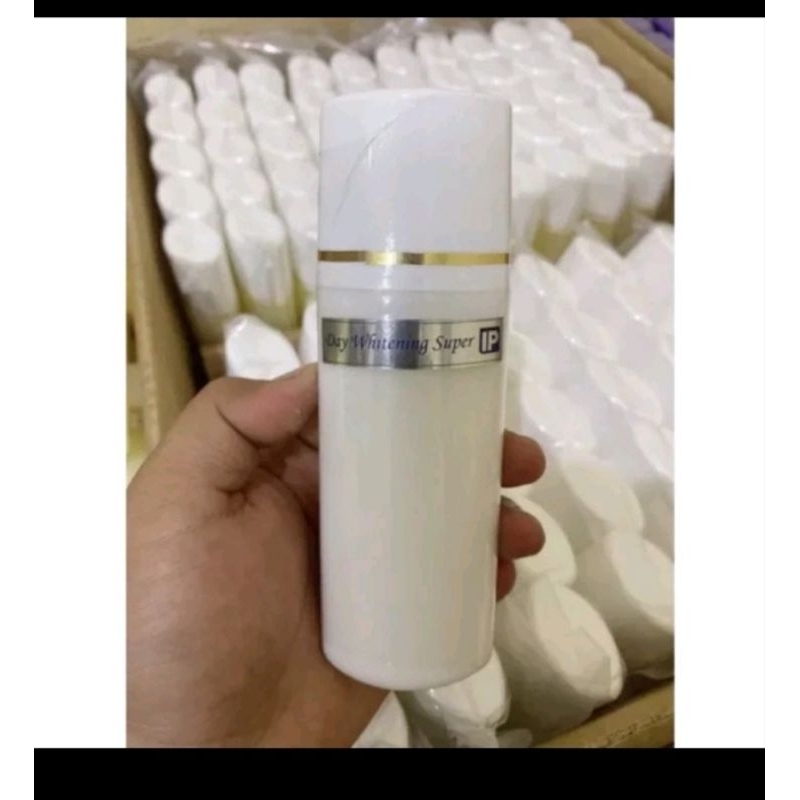 DAY WHITENING SUPER HB ANGGUR