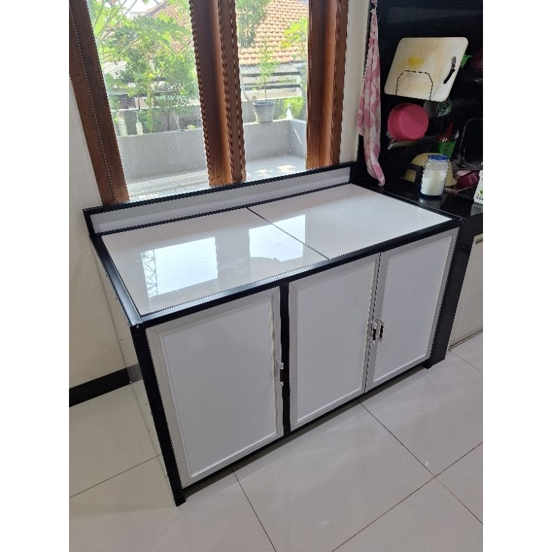 Custom lemari dapur / kitchen set bawah