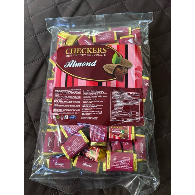 

checkers almond 500gr