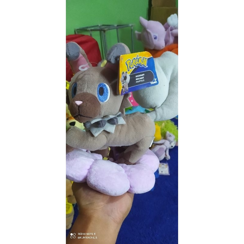 Boneka Pokemon Rockruff