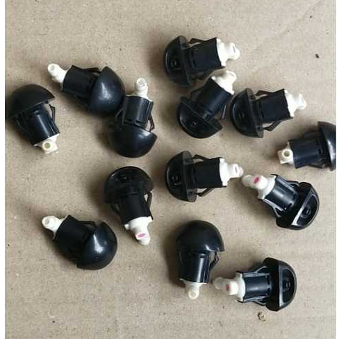 Nozzle nozel semprotan air wiper belakang Avanza Xenia Ayla Agya